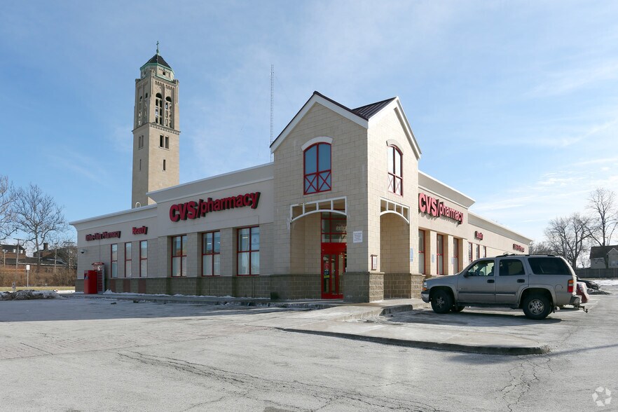 More Photos Of 8000 Euclid Ave, Cleveland Drugstore For Lease
