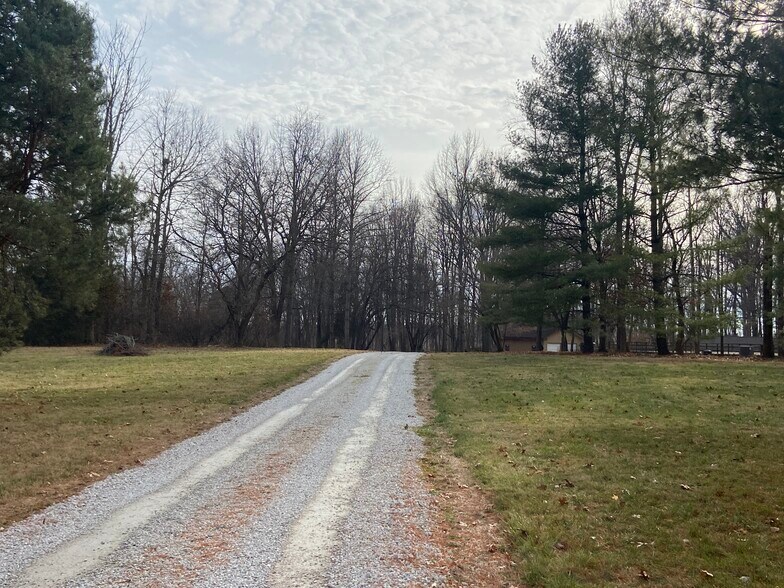 More Photos Of 1365 W Stones Crossing Rd, Greenwood Land For Sale