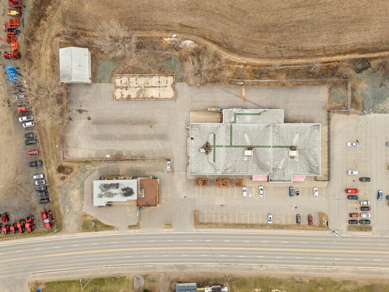 More Photos Of 2145 Boul Louis-Fréchette, Nicolet Department Store For Sale