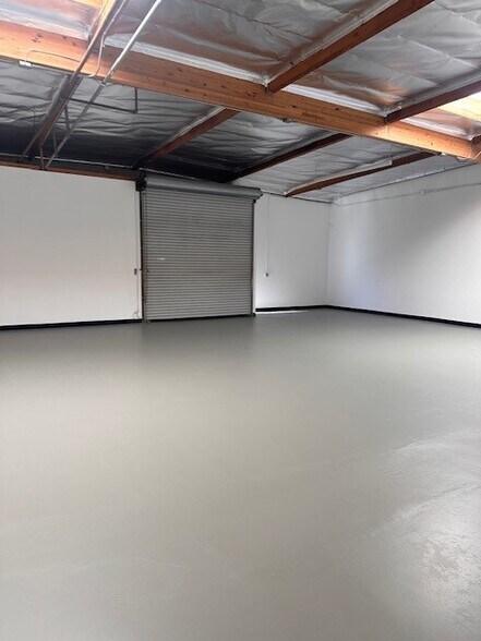 More Photos Of 20695 S Western Ave, Torrance Unknown For Lease