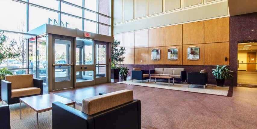 More Photos Of 1441 W Long Lake Rd, Troy Office For Sale