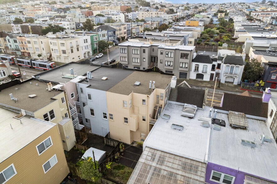 More Photos Of 1616-1618 Judah St, San Francisco Apartments For Sale