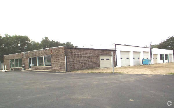 Primary Photo Of 1701 W IL Route 120, Mchenry Auto Dealership For Sale