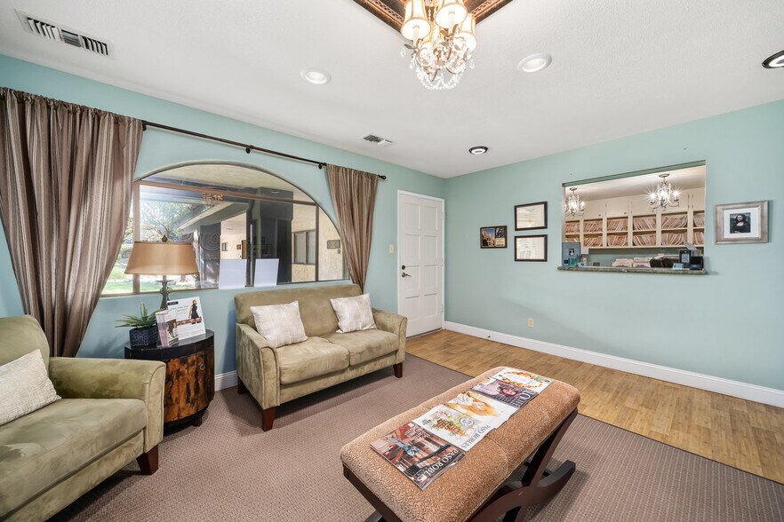 More Photos Of 1050 Las Tablas Rd, Templeton Medical For Lease