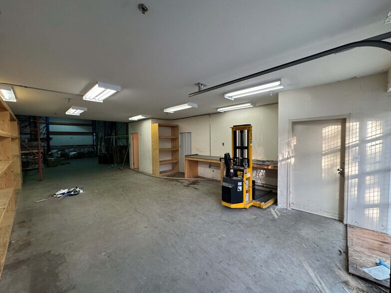 More Photos Of 11871 Horseshoe Way, Richmond Warehouse For Sale