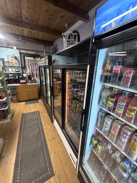 More Photos Of 430 S C St, Virginia City Hotel For Sale