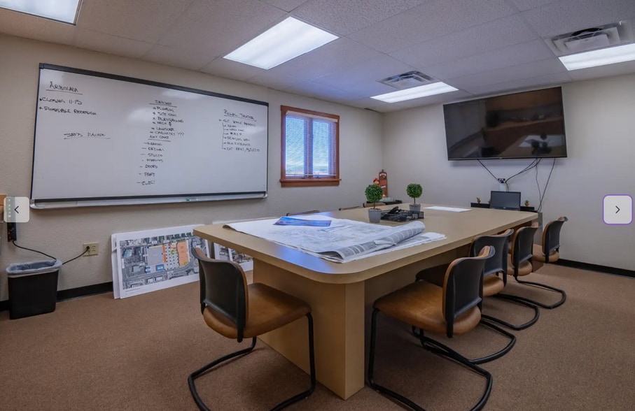 More Photos Of 435 Saint Michaels Drive, Santa Fe Medical For Lease