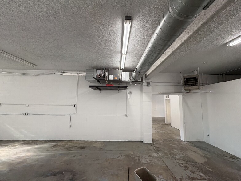 More Photos Of 5634-5636 Newland Way, Arvada Industrial For Sale