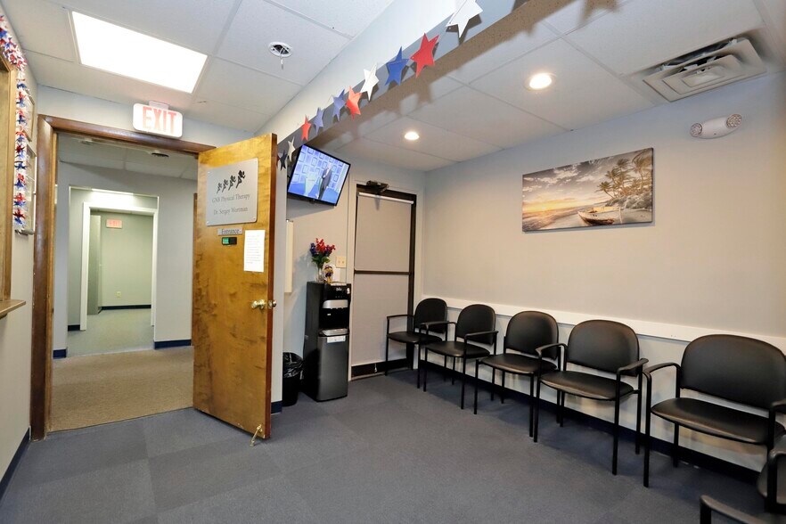 More Photos Of 1 Welby Rd, New Bedford Office For Sale