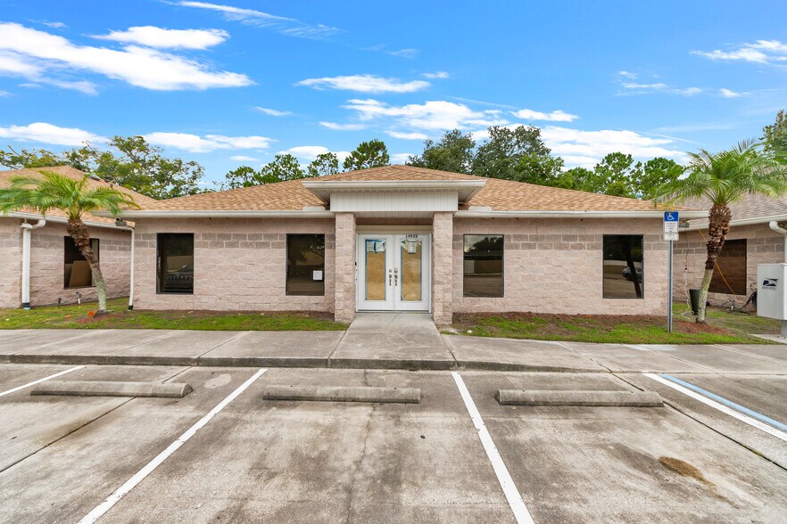 Primary Photo Of 14920 Casey Rd, Northdale Office For Lease