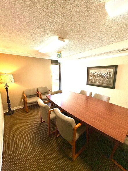 More Photos Of 206-210 12th Ave Rd, Nampa Medical For Lease