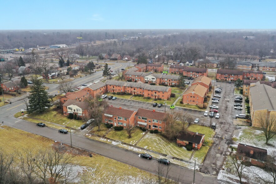More Photos Of 12880 Dolphin St, Detroit Apartments For Sale