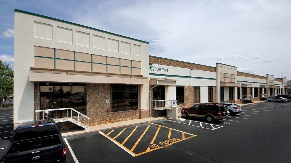 More Photos Of 7524-7598 Currency Dr, Orlando Unknown For Lease