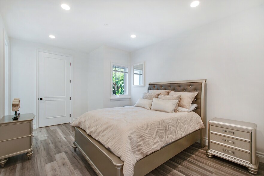 More Photos Of 9696 Antelope Rd, Beverly Hills Specialty For Lease