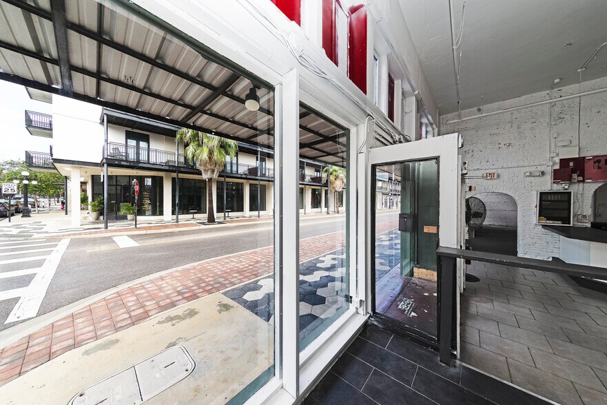 More Photos Of 1401 E 7th Ave, Tampa Storefront For Lease