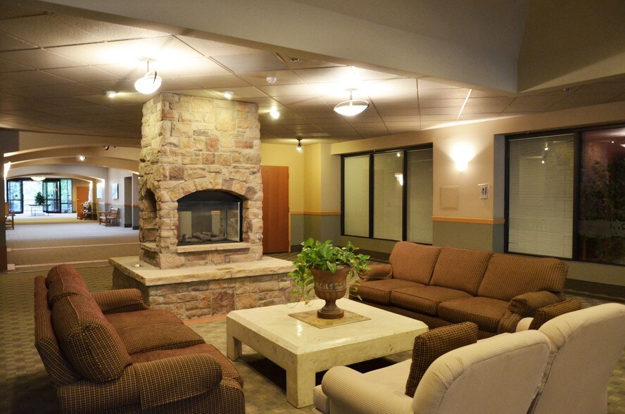 More Photos Of 137 Benchmark Rd, Avon Apartments For Sale