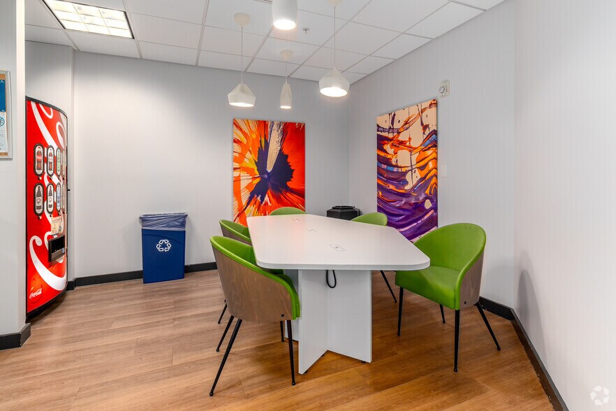 More Photos Of 2015 Ayrsley Town Blvd, Charlotte Office For Lease