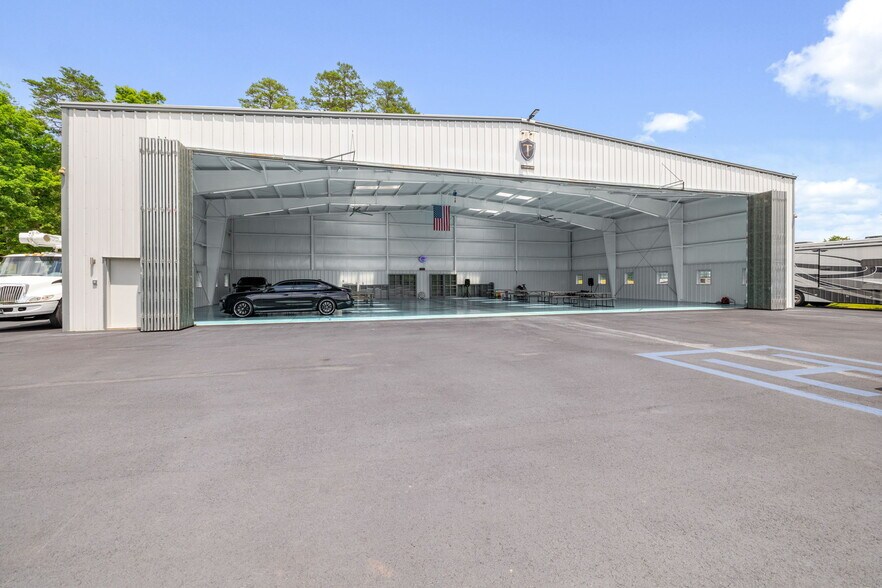 More Photos Of 2200 Martins Ford Rd, Dahlonega Specialty For Sale