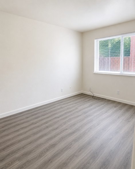 More Photos Of 4624 Ashdale Ct, Sacramento Apartments For Sale