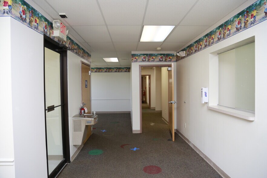 More Photos Of 2 Highland Park Dr, Uniontown Medical For Lease