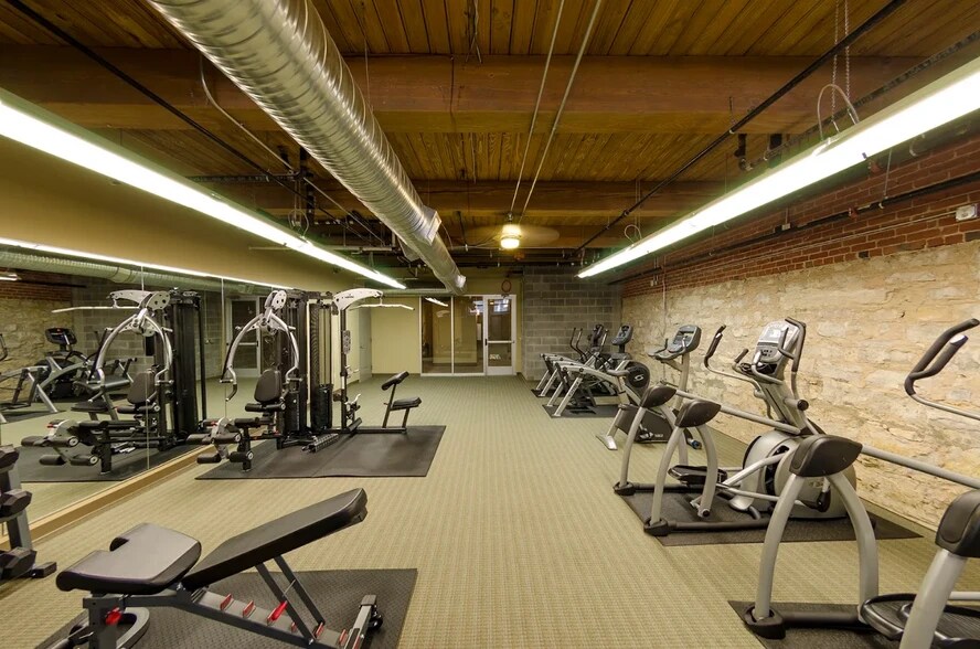 More Photos Of 804-808 Broadway St, Kansas City Apartments For Sale