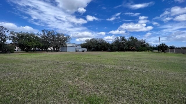 More Photos Of 550 Overlook Dr, Winter Haven Warehouse For Sale