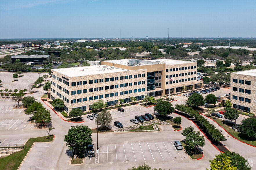 More Photos Of 12515 Research Blvd, Austin Unknown For Lease