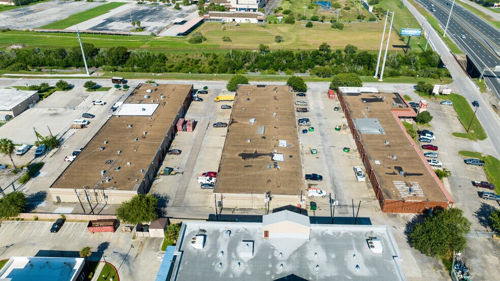 More Photos Of 5233 IH 37, Corpus Christi Unknown For Lease