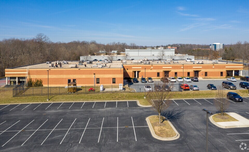 More Photos Of 6855 Deerpath Rd, Elkridge Office For Lease