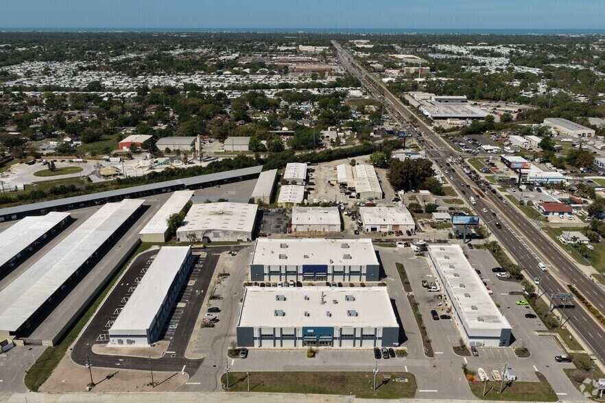 More Photos Of 9310 Ulmerton Rd, Largo Light Manufacturing For Sale