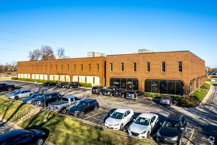 More Photos Of 5200 W 110th St, Overland Park Office For Lease