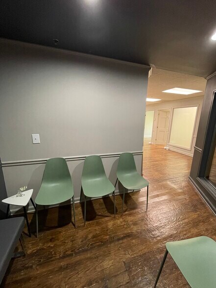 More Photos Of 200 N Main St, Greenville Office Residential For Lease