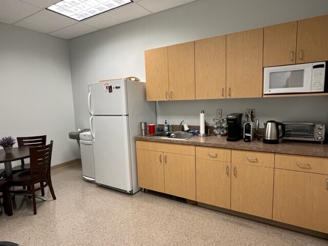 More Photos Of 100 Gold Ave SW, Albuquerque Apartments For Sale