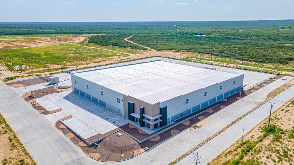 Primary Photo Of Maritime Loop, Laredo Warehouse For Lease