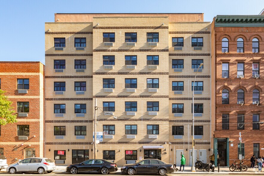 More Photos Of 3418 3rd Ave, Bronx Apartments For Lease