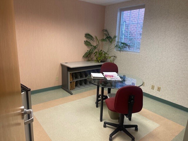 More Photos Of 361 Broadway, Kingston Medical For Sale