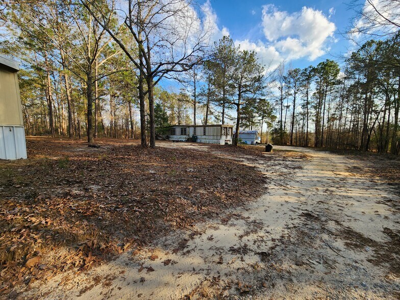 35 Meadowbrook Trailer Park, Clayton, AL 36016 Trailer Camper Park