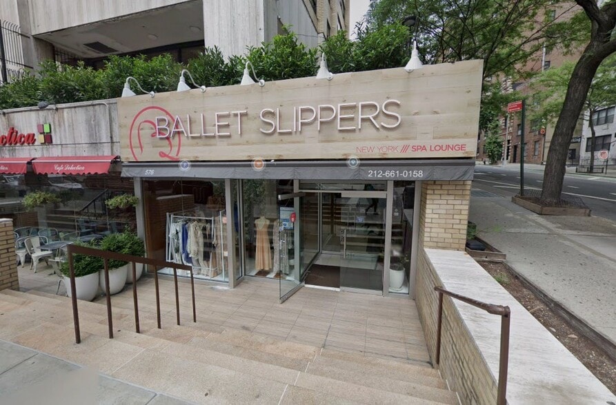 More Photos Of 560-576 Third Ave, New York Apartments For Lease