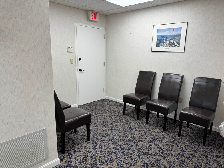 More Photos Of 6 Auer Ct, East Brunswick Office For Sale