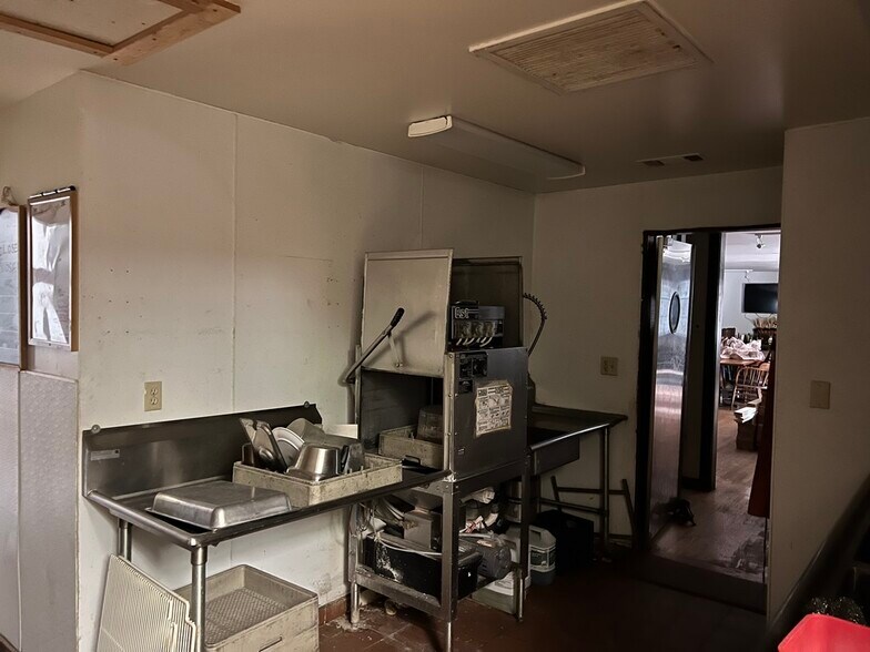 More Photos Of 310 N Gunnison Ave, Lake City Storefront Retail Residential For Sale