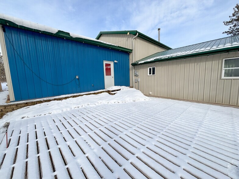 More Photos Of 32738 US 71, Menahga General Retail For Sale