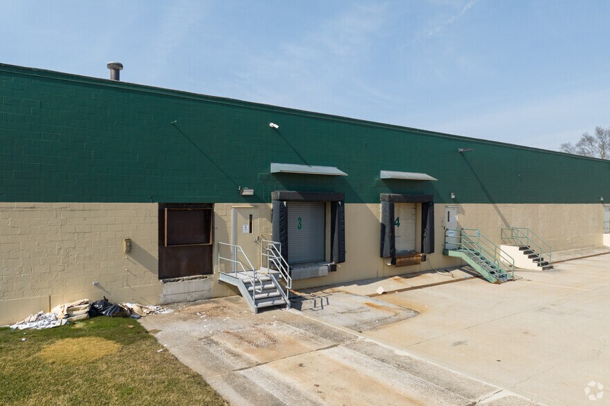 More Photos Of 4755 South Ave, Toledo Warehouse For Sale