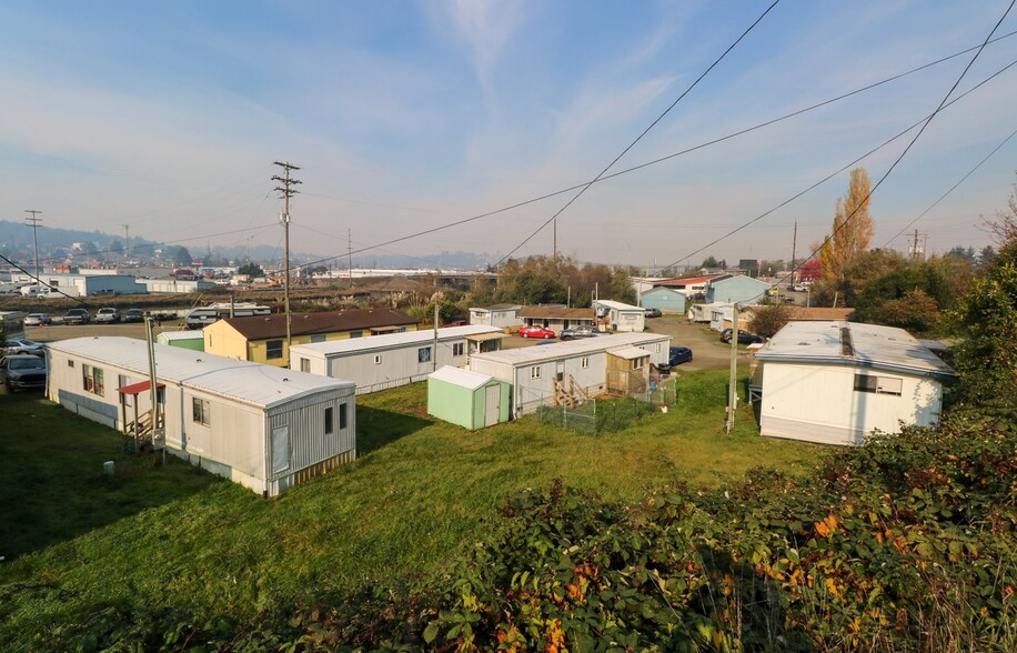 More Photos Of 93531 Coal Bank Ln, Coos Bay Manufactured Housing Mobile Home Park For Sale