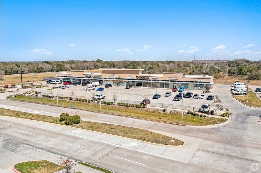 More Photos Of 6355 S Peek Rd, Richmond Storefront For Lease