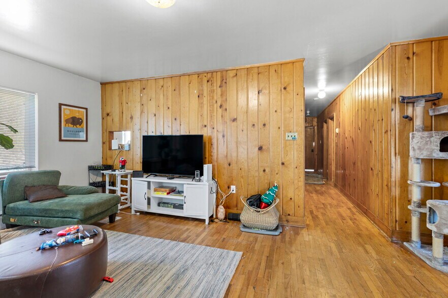 More Photos Of 735 17th St, Boulder Apartments For Sale