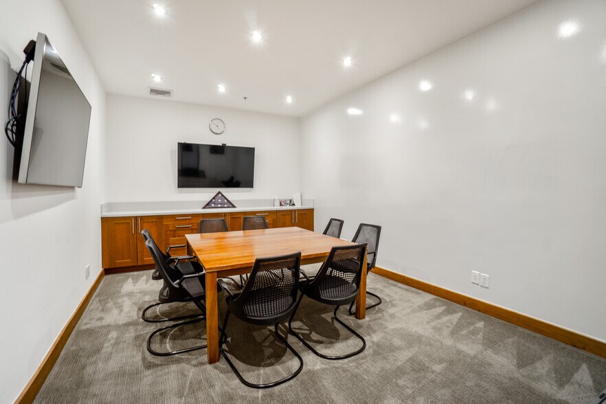 More Photos Of 17666 Fitch, Irvine Medical For Sale