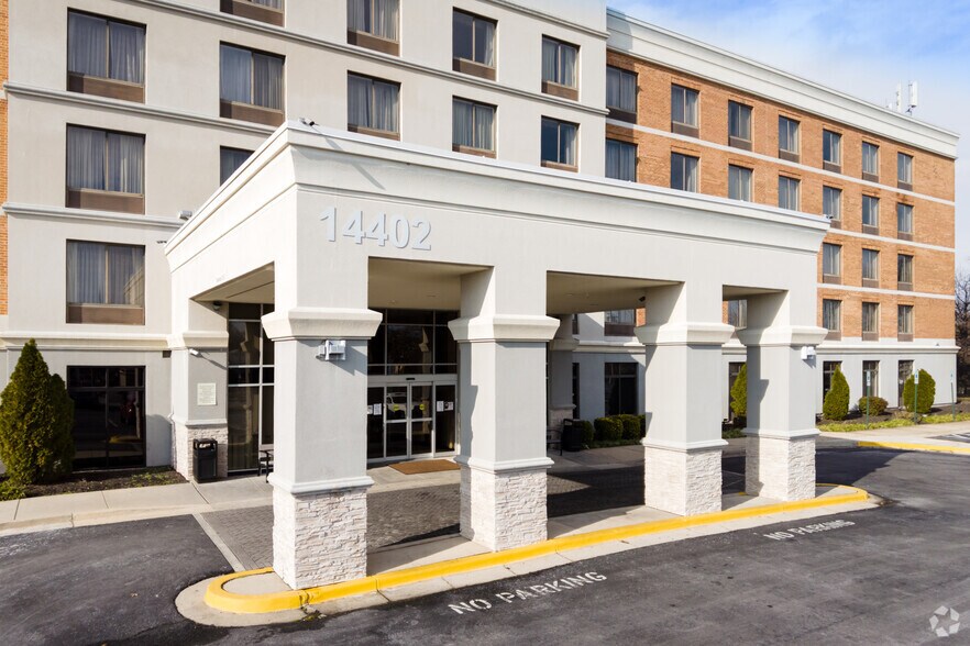 More Photos Of 14402 Laurel Pl, Laurel Hotel For Sale