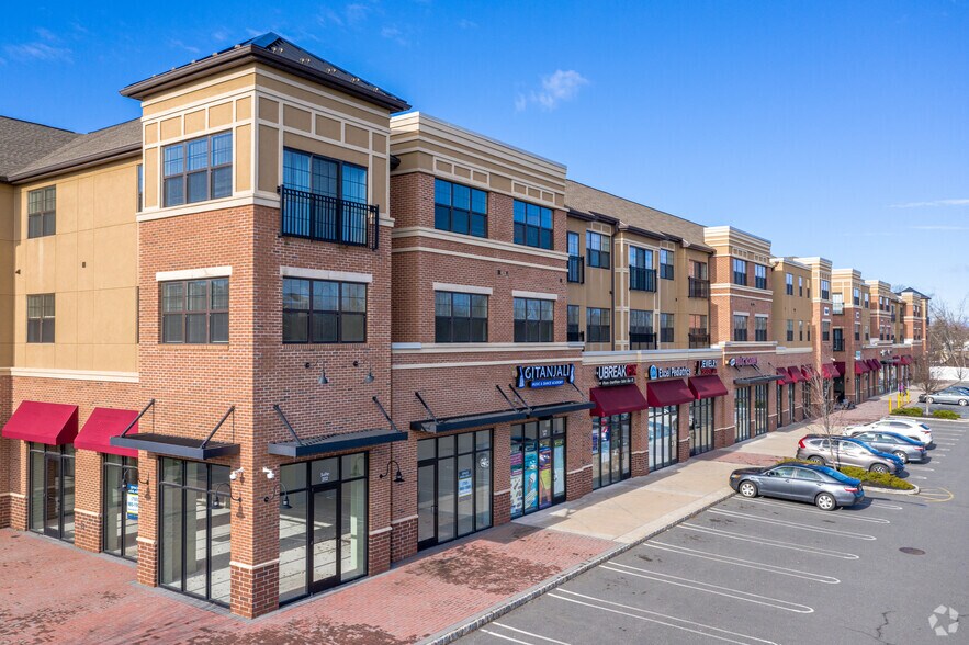 Primary Photo Of 1636 Stelton Rd, Piscataway Apartments For Lease