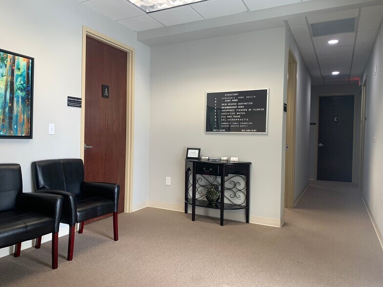 More Photos Of 2604 Cypress Ridge Blvd, Wesley Chapel Office For Lease