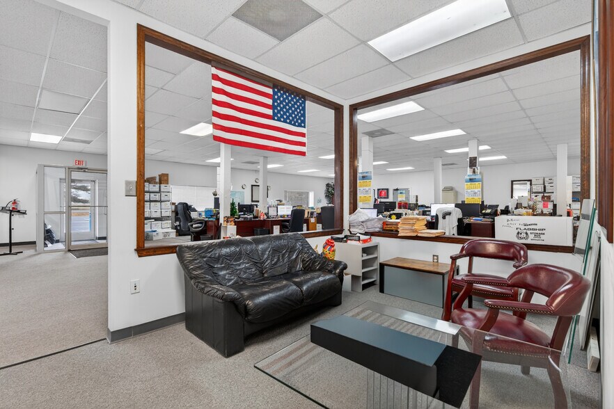 More Photos Of 173 County Road 526, Allentown Office For Sale
